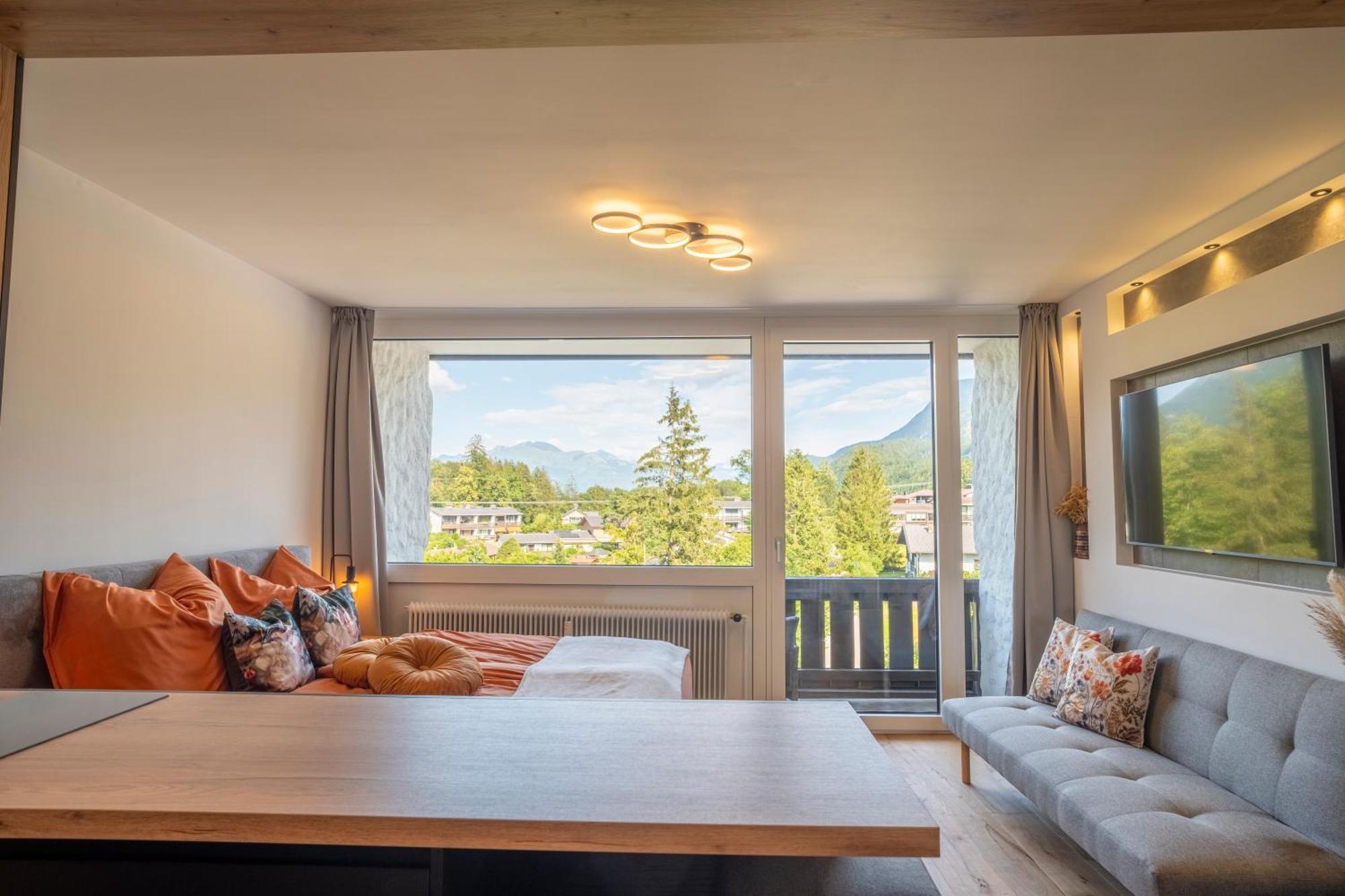 Suite Apartment Modern Getaway - Neu Renoviert - Strobl Am Wolfgangsee Exterior photo